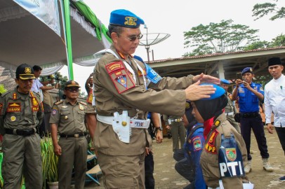 86 Anggota Satpol PP Dan Damkar di “Baret”