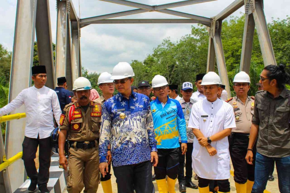 Jembatan Muara Megang Diresmikan