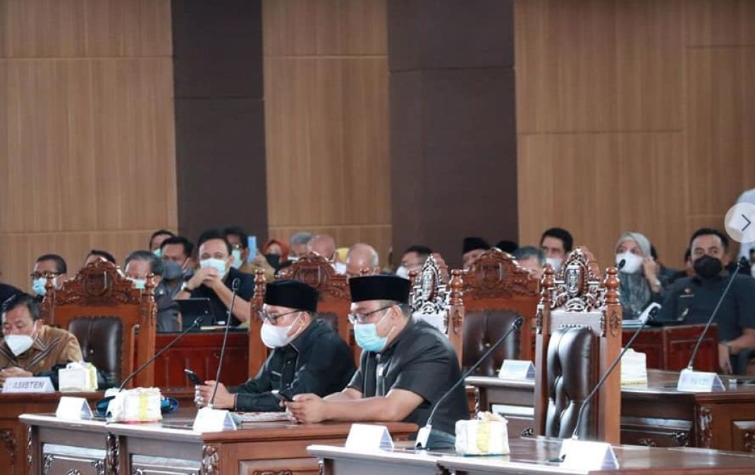 DPRD Kota Lubuklinggau Gelar Paripurna Mendengarkan LKPJ Wali Kota