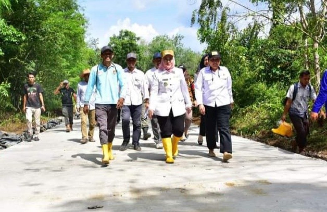 Bupati Musi Rawas Dan Kadis PU BM Monitoring Pembangunan Jalan