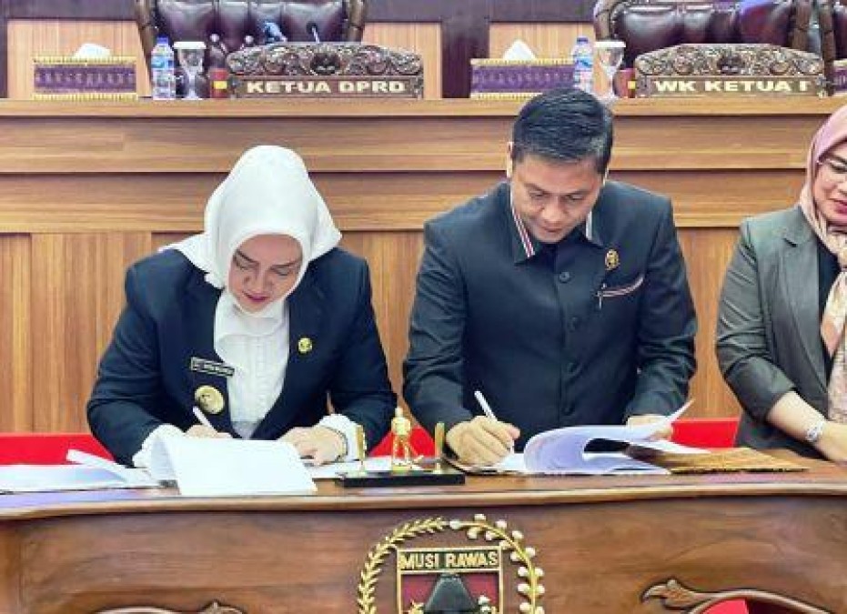 DPRD Mura Gelar Paripurna Penandatangan Nota Kesepakatan KUA PPAS Tahun Anggaran 2024
