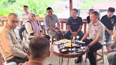 Pemkot Lubuklinggau Ambil Alih Perbaikan Gapura Roboh, Sopir Truk Bebas Beban Biaya