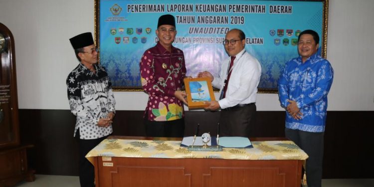 Bupati H2G Serahkan LKPD 2019 Pada BPK Sumsel