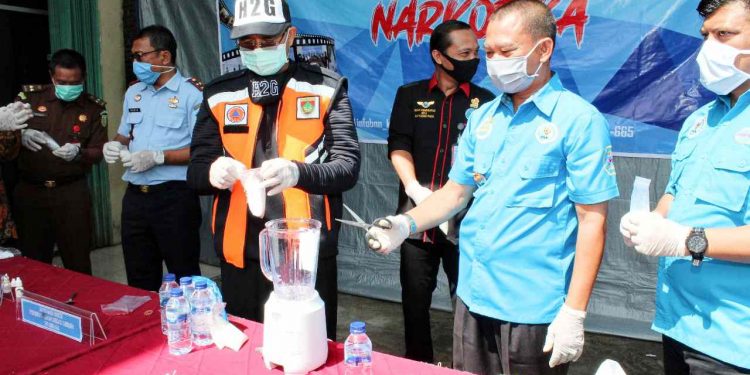 BNN Mura Musnahkan BB Narkoba