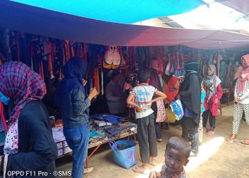 Jelang Lebaran, Pasar Megang Sakti Ramai Pengunjung