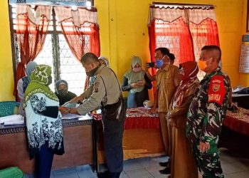 Pembagian BLT DD Sumber Sari Tepat Sasaran