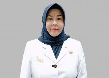 Eriani Sosok Kepsek Berjiwa Besar