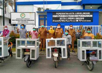 Disperindag Lubuklinggau Berikan Bantuan Kepada Pedagang UKM