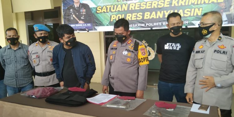 DPO Penganiayaan Ketua IWO Banyuasin Tewas Ditembak