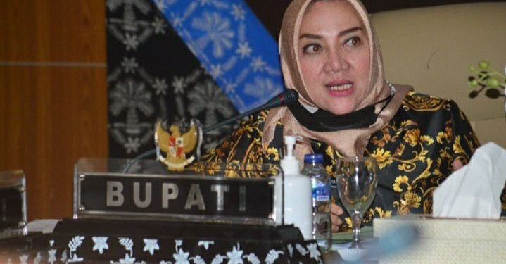 Pengeringan Saluran Daerah Irigasi Kelingi Tugumulyo Bertahap