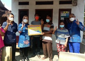 Bupati Mura Salurkan Santunan Kematian Pada Warga C Nawangsasi