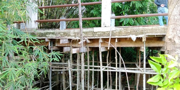 Camat Terawas Akan Tindak Lanjuti Soal Jembatan Paduraksa