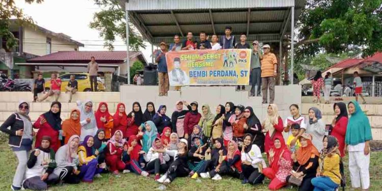Biasakan Prilaku Sehat, Bembi Kembali Gelar Senam Bersama Warga