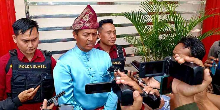 Kapolres Mura Turut Berdukacita Atas Meninggalnya Yuharto Dalam Insiden Kecelakaan