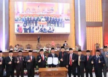 DPRD Lubuklinggau Paripurna Penetapan Usulan Pemberhentian Walikota dan Wakil Walikota