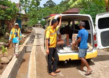 Ketua DPRD Lubuklinggau Berikan Bantuan Korban Banjir