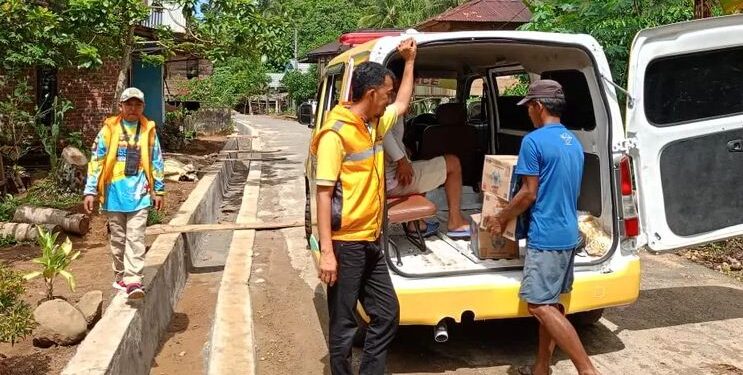 Ketua DPRD Lubuklinggau Berikan Bantuan Korban Banjir