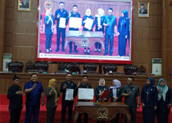 Raperda APBD 2024 Disetujui Menjadi Perda