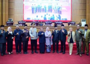 Paripurna DPRD Mura Dengarkan Laporan Pansus Atas Tiga Raperda