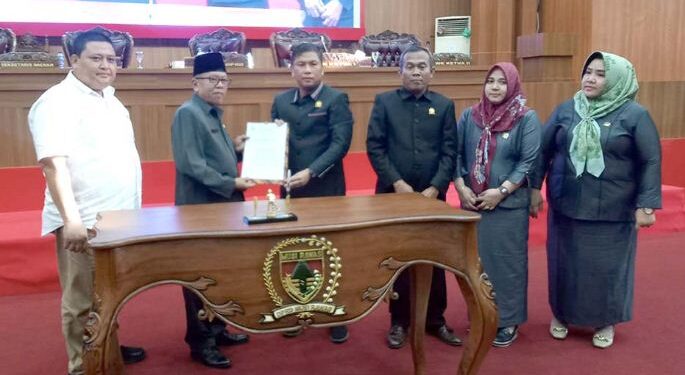 Rapat Paripurna DPRD Musi Rawas Penetapan Keputusan LKPJ Bupati Tahun Anggaran 2023