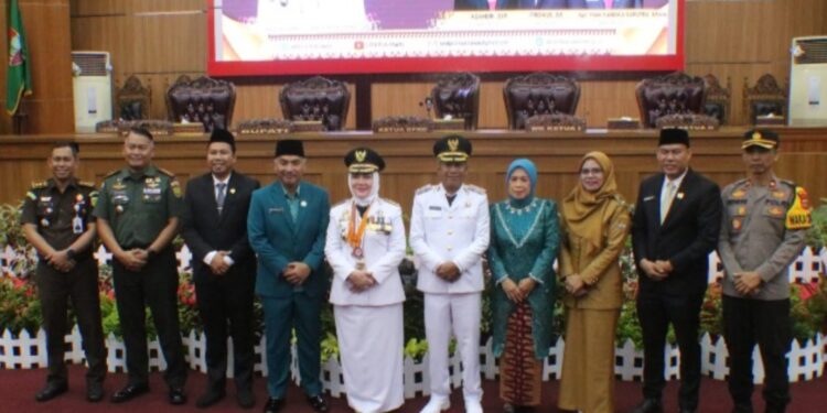 Paripurna DPRD Dengarkan Pidato Bupati dan Wakil Bupati Musi Rawas Masa Jabatan 2025-2030